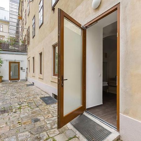 Appartamento Free Parking I 500 Mbit Wifi I Kingsize Bed Vienna Esterno foto