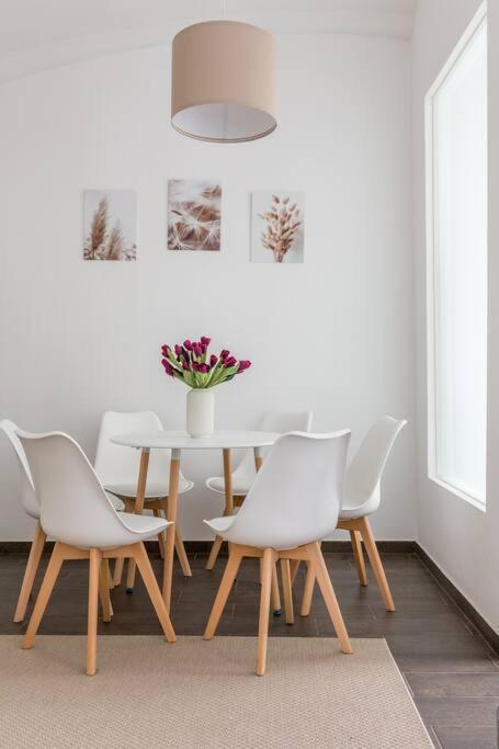 Appartamento Free Parking I 500 Mbit Wifi I Kingsize Bed Vienna Esterno foto