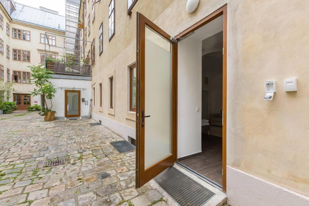 Appartamento Free Parking I 500 Mbit Wifi I Kingsize Bed Vienna Esterno foto